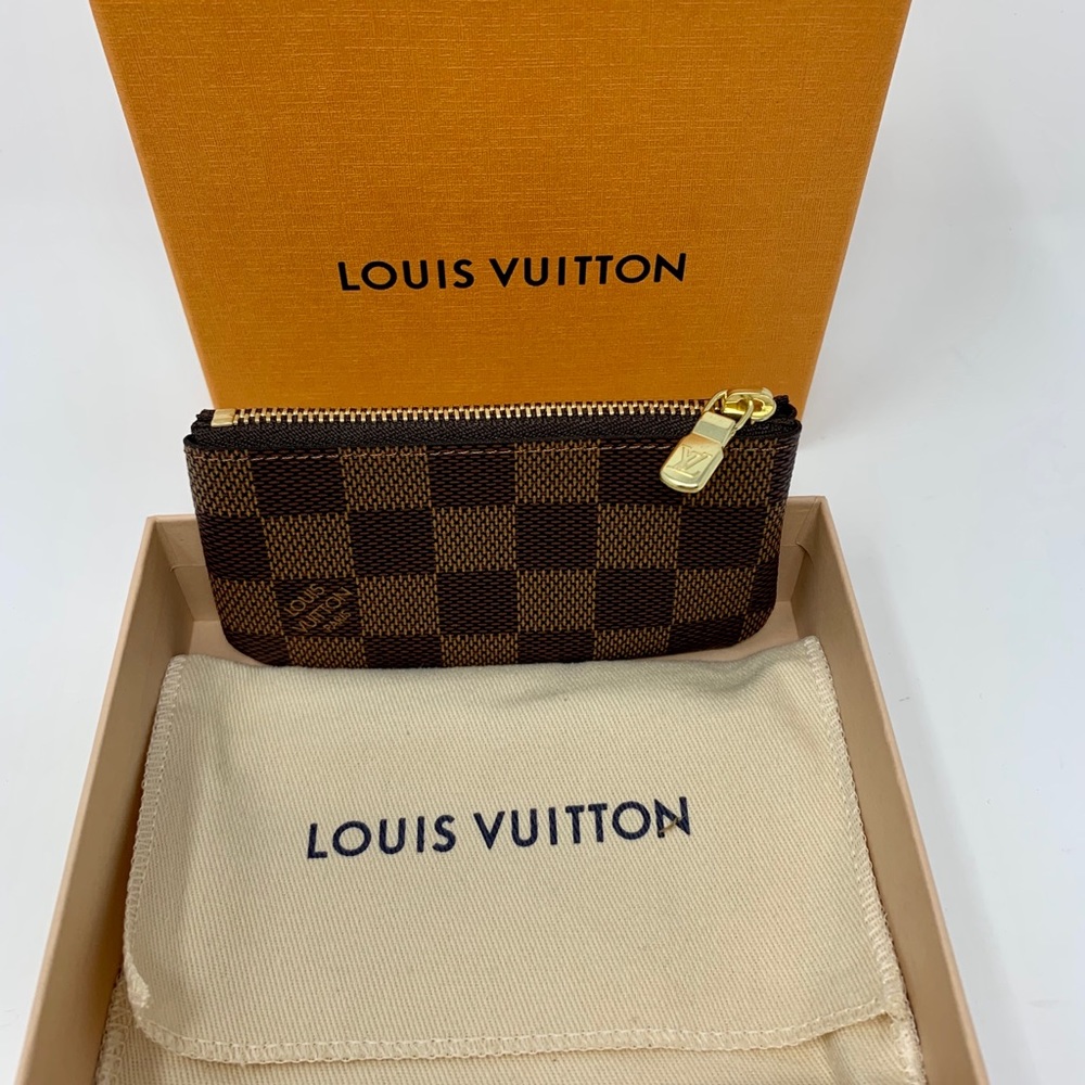 Louis Vuitton Damier Ebene Key Pouch - Picture 7 of 10